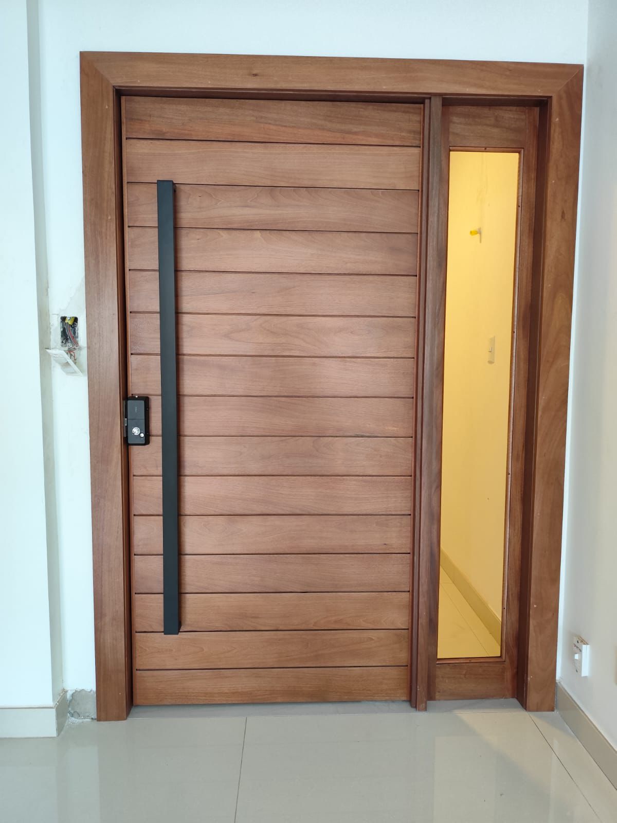 Porta de Madeira sob Medida